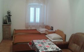Rooms Lami